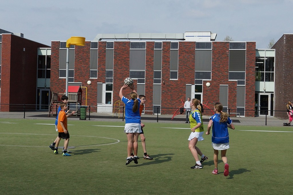 Korfbal C2  12 april -015.jpg